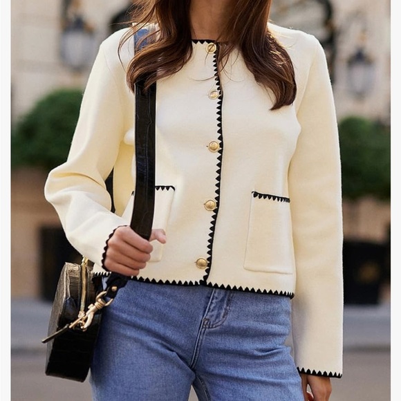 Elegant Cream Jacket with Black Trim - Picture 1 of 1